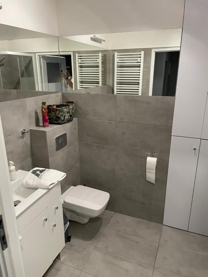 Apartament Royal Chelmonskiego Сьрем Экстерьер фото