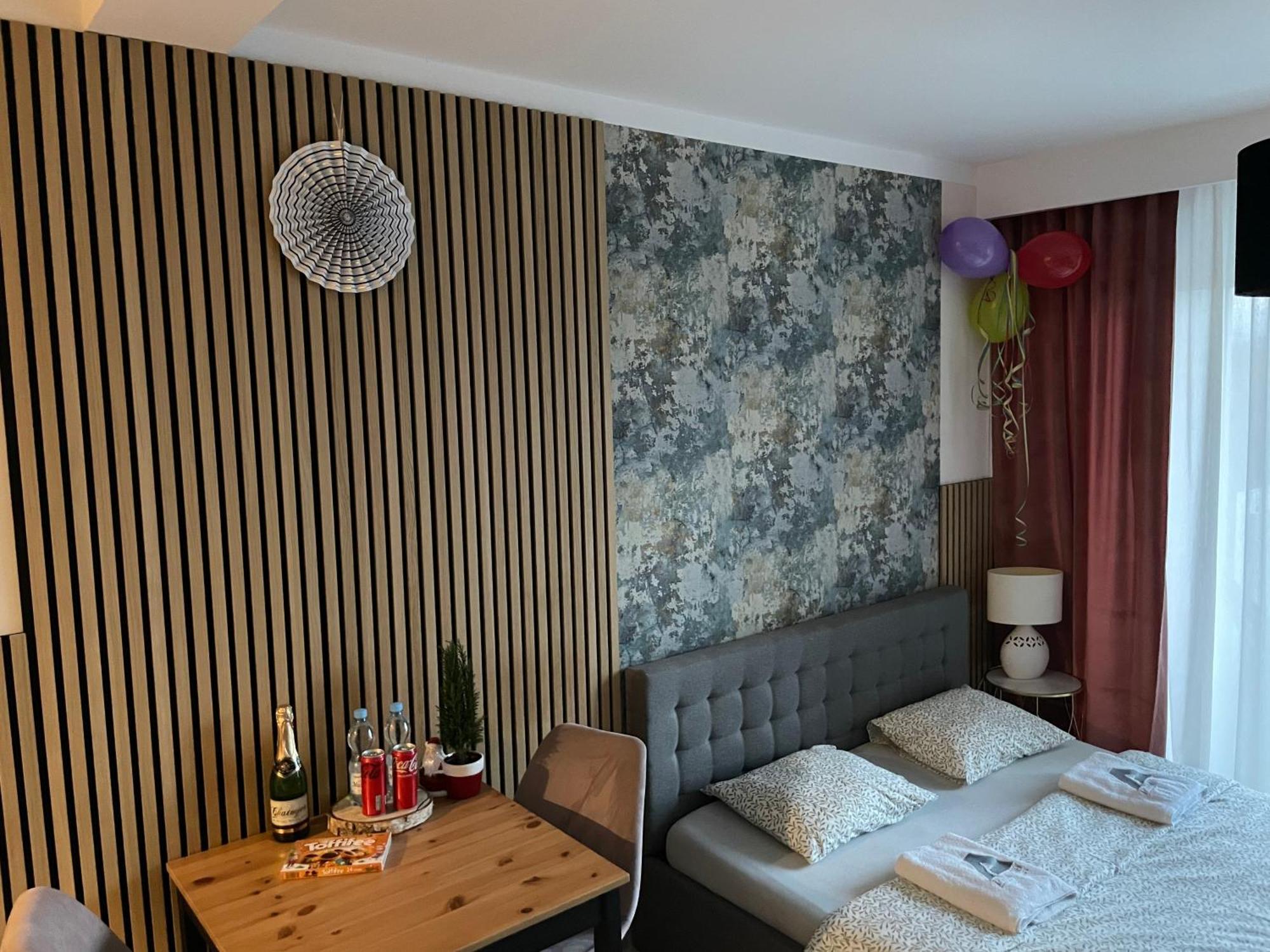 Apartament Royal Chelmonskiego Сьрем Экстерьер фото